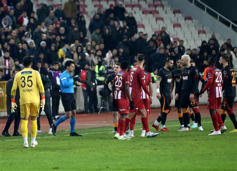 Son dakika haberi TFF 28. hafta VAR kayıtlarını açıkladı İşte Beşiktaş-Galatasaray maçında konuşulanlar